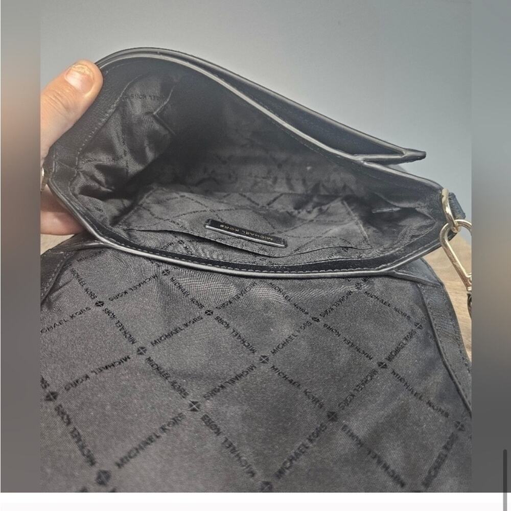 Michael Kors Elegant Black Crossbody Bag - Picture 10 of 10